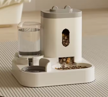 Kitzuno Pet Food & Water Dispenser - product image 1